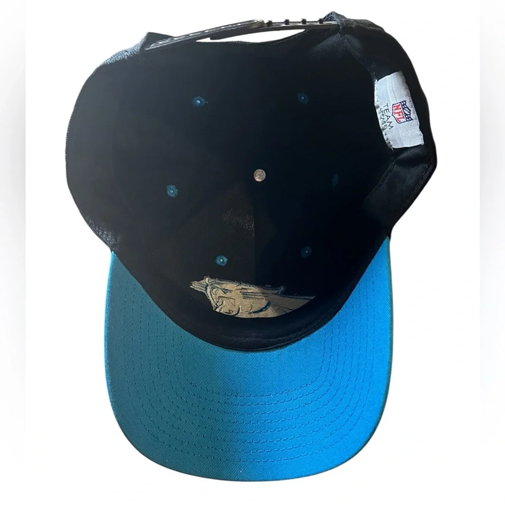 Carolina Panthers‎ Hat Cap Adjustable NFL Team Apparel Snap Back Black